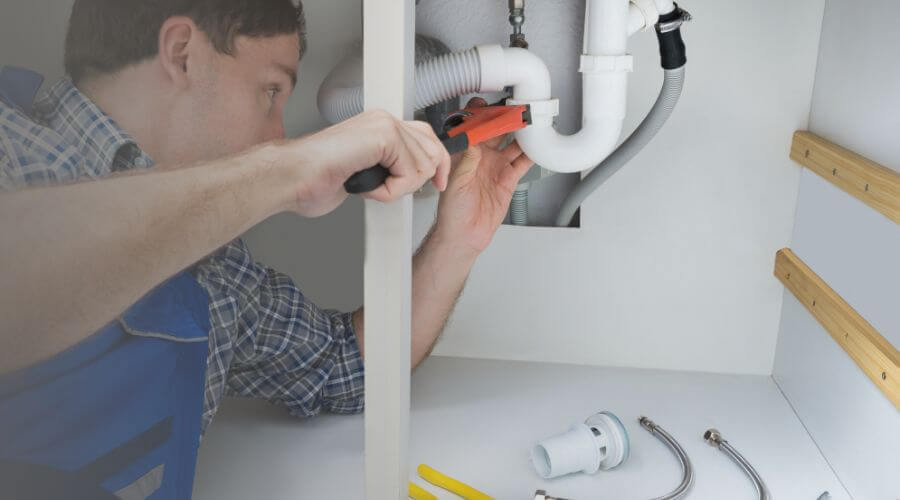Expert burst pipe repair services in Fairmont, WV